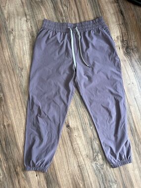 Vuori Jogger Pants